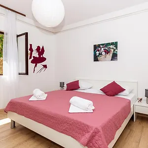 Plemić Apartament